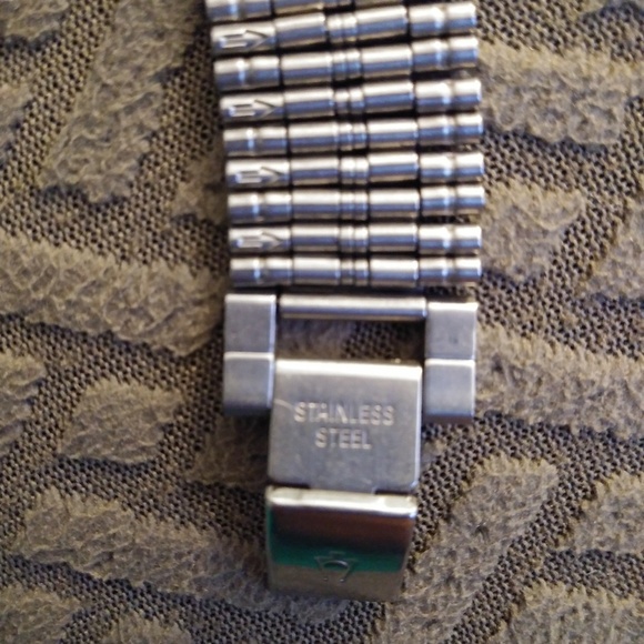 HP🎉🎉Men's Bulova watch - Picture 5 of 6